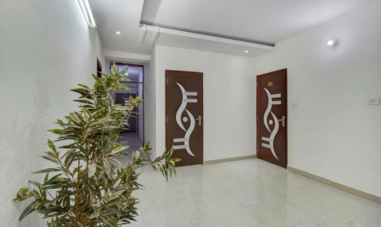 Hotel Radha Nikunj Residency Джайпур Екстериор снимка